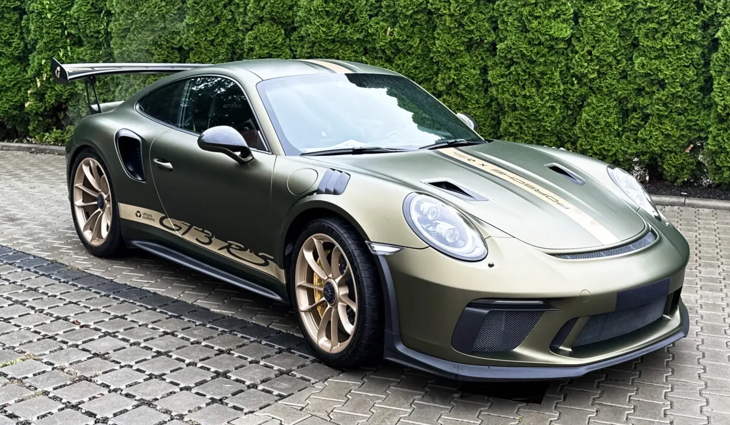 Porsche 911 GT3 RS w nowym zielono-złotym malowaniu — realizacja VC Design