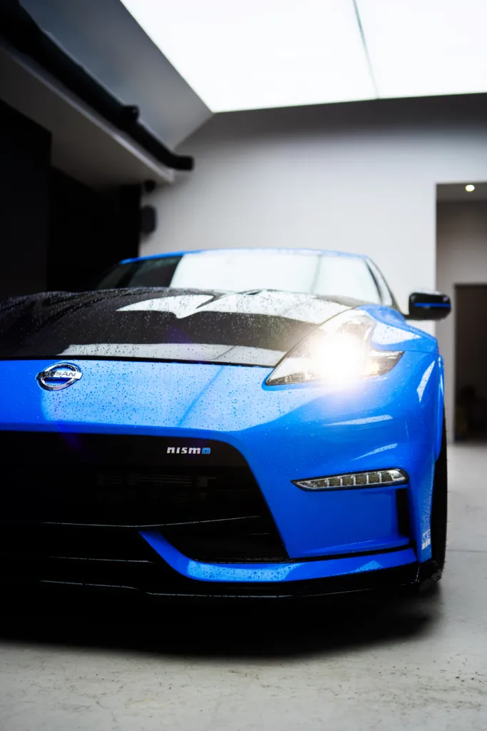 Nissan 370Z Nismo — detal grafiki VC Design